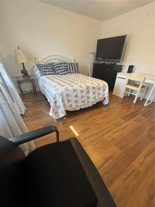 En Venta: $159,990 (2 camas, 2 baños, 1025 Pies cuadrados)