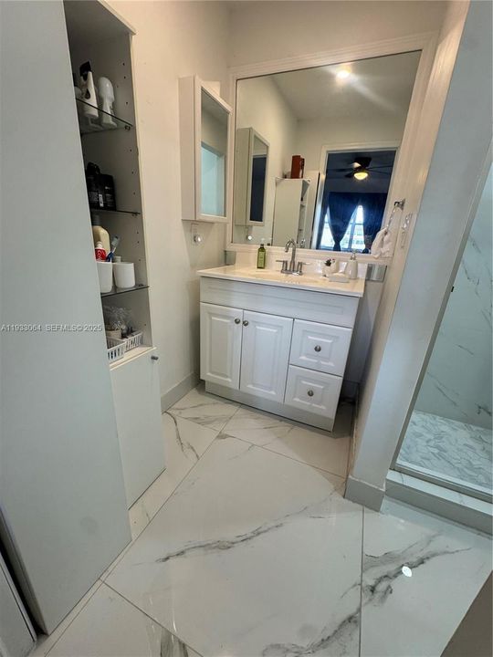 En Venta: $159,990 (2 camas, 2 baños, 1025 Pies cuadrados)