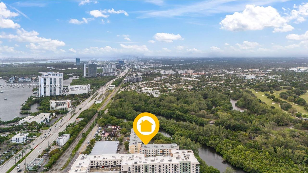 For Sale: $198,000 (2 beds, 2 baths, 1213 Square Feet)