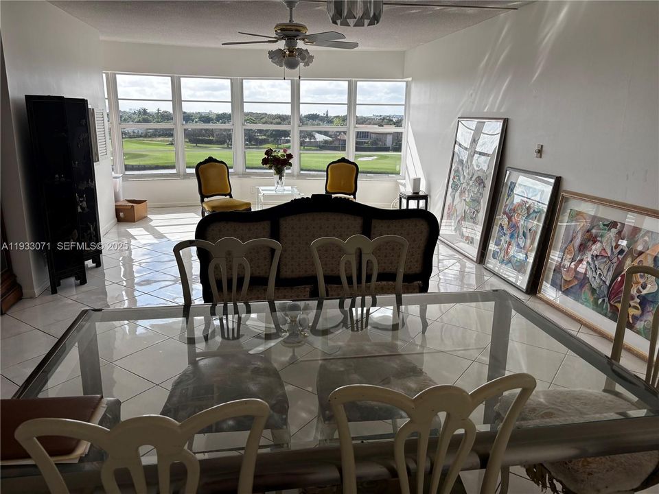 На продажу: $309,000 (2 спален, 2 ванн, 1276 Квадратных фут)