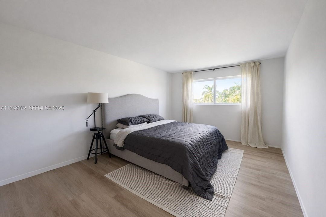 В аренду: $5,250 (3 спален, 2 ванн, 1170 Квадратных фут)