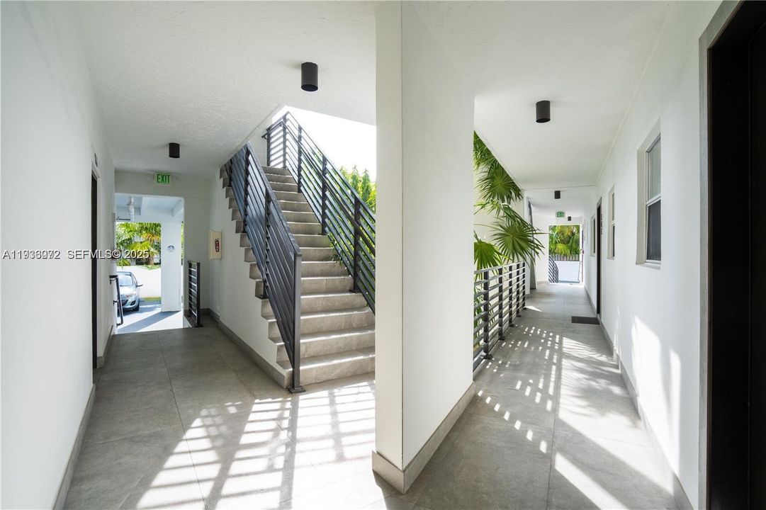 В аренду: $5,250 (3 спален, 2 ванн, 1170 Квадратных фут)