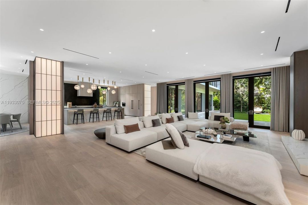 For Sale: $13,750,000 (5 beds, 5 baths, 5266 Square Feet)