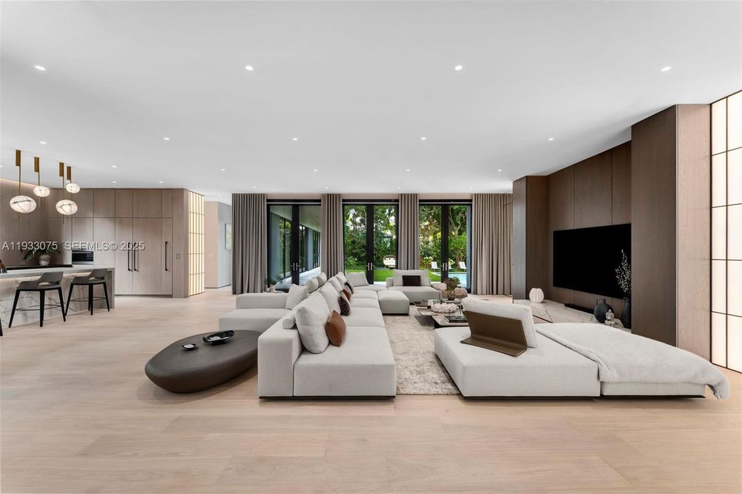 For Sale: $13,750,000 (5 beds, 5 baths, 5266 Square Feet)