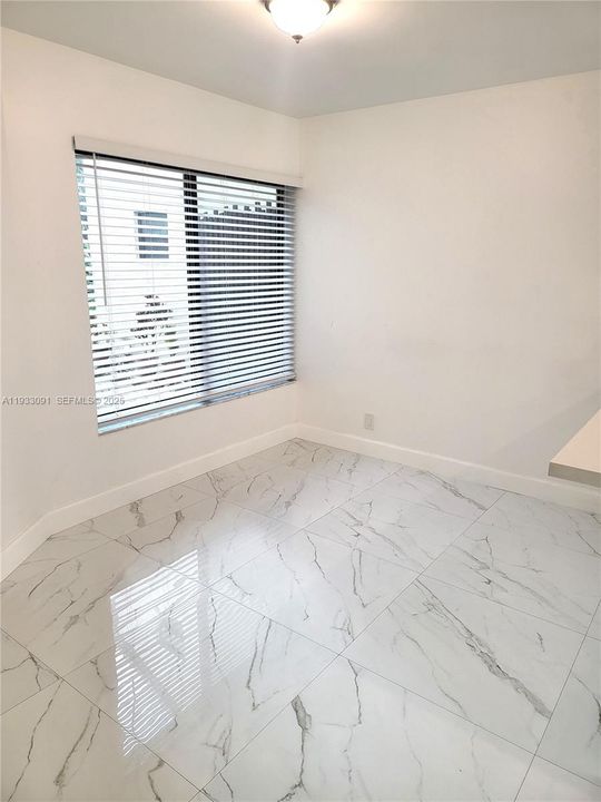 На продажу: $453,000 (4 спален, 2 ванн, 2170 Квадратных фут)