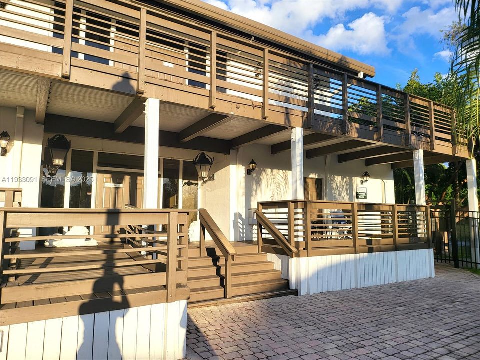 На продажу: $453,000 (4 спален, 2 ванн, 2170 Квадратных фут)