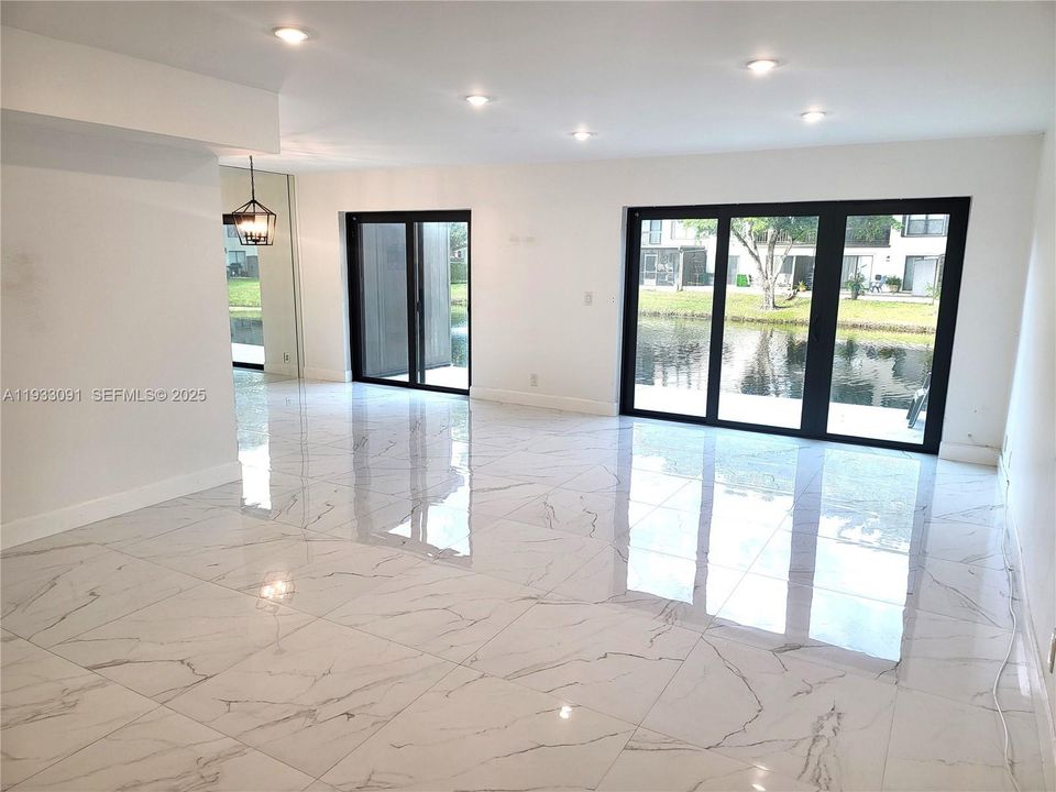 На продажу: $453,000 (4 спален, 2 ванн, 2170 Квадратных фут)