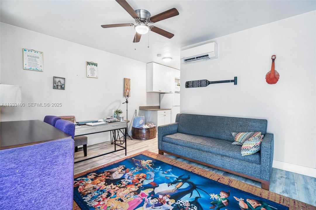 Unit #2 - 1 Bed/1 Bath