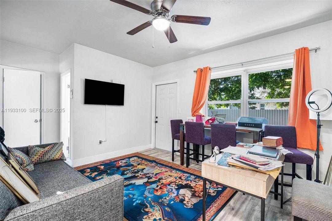 Unit #2 - 1 Bed/1 Bath