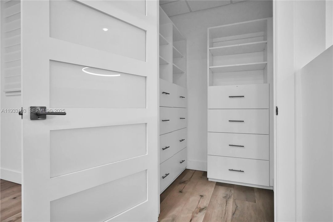 For Rent: $5,800 (0 beds, 0 baths, 0 Square Feet)