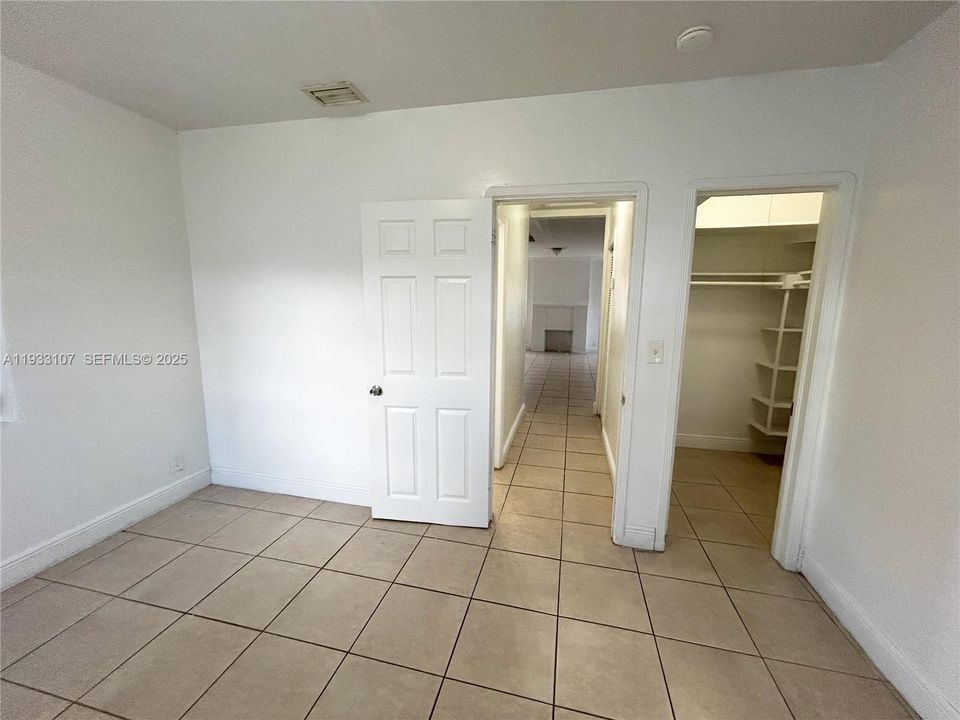 出租: $1,650 (1 贝兹, 1 浴室, 500 平方英尺)