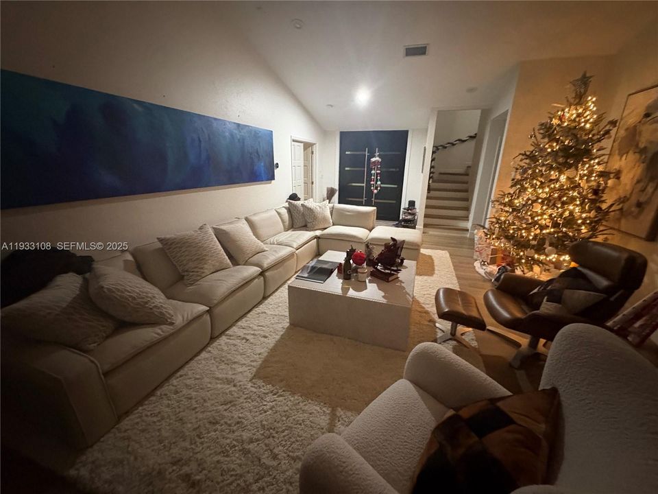 На продажу: $1,799,900 (4 спален, 4 ванн, 3768 Квадратных фут)