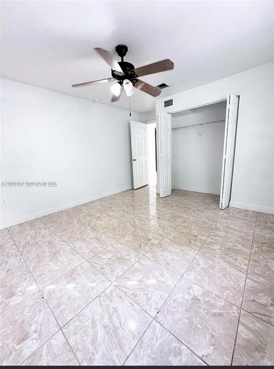 В аренду: $2,800 (3 спален, 1 ванн, 1442 Квадратных фут)