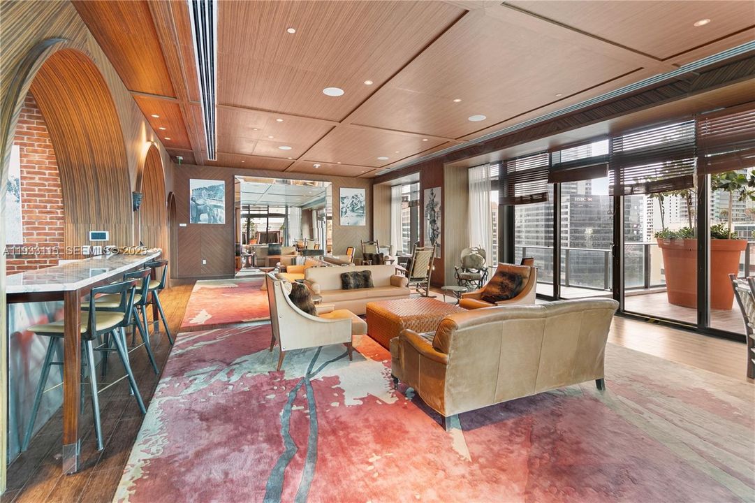 For Rent: $7,959 (2 beds, 2 baths, 1279 Square Feet)