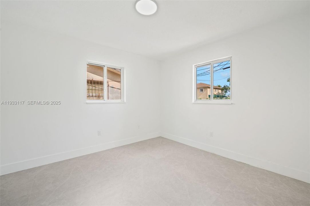 待售: $574,900 (3 贝兹, 2 浴室, 1218 平方英尺)