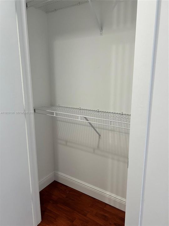 出租: $3,400 (1 贝兹, 1 浴室, 1066 平方英尺)