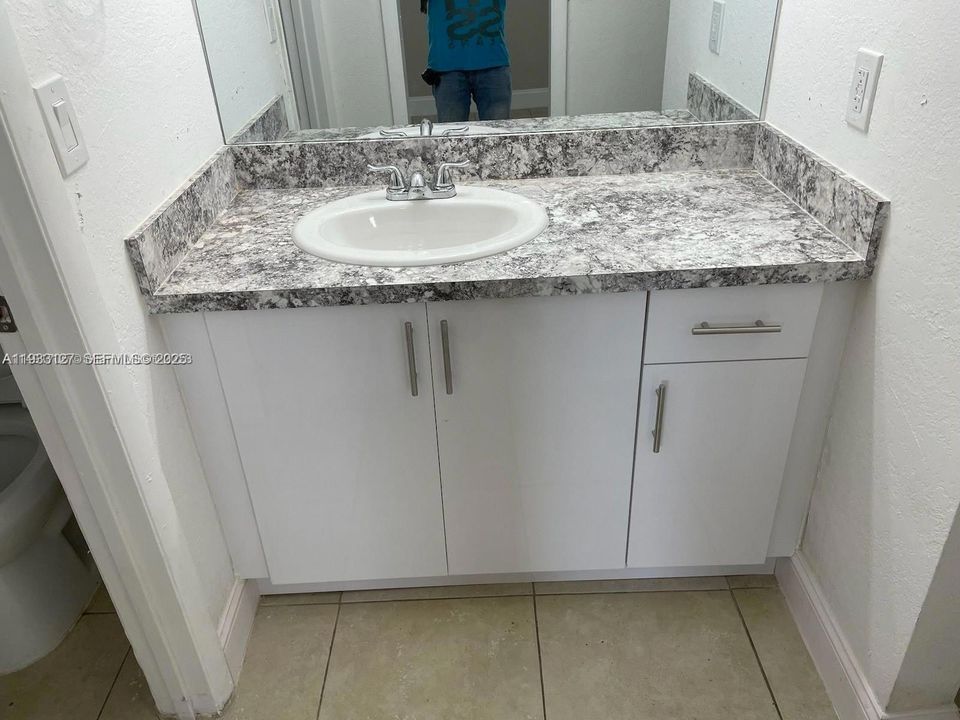 В аренду: $2,700 (3 спален, 2 ванн, 1200 Квадратных фут)