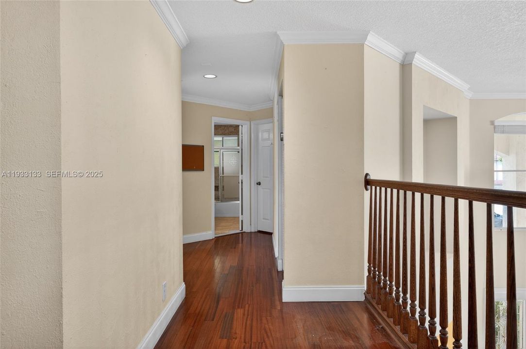 For Sale: $1,149,000 (5 beds, 3 baths, 3095 Square Feet)