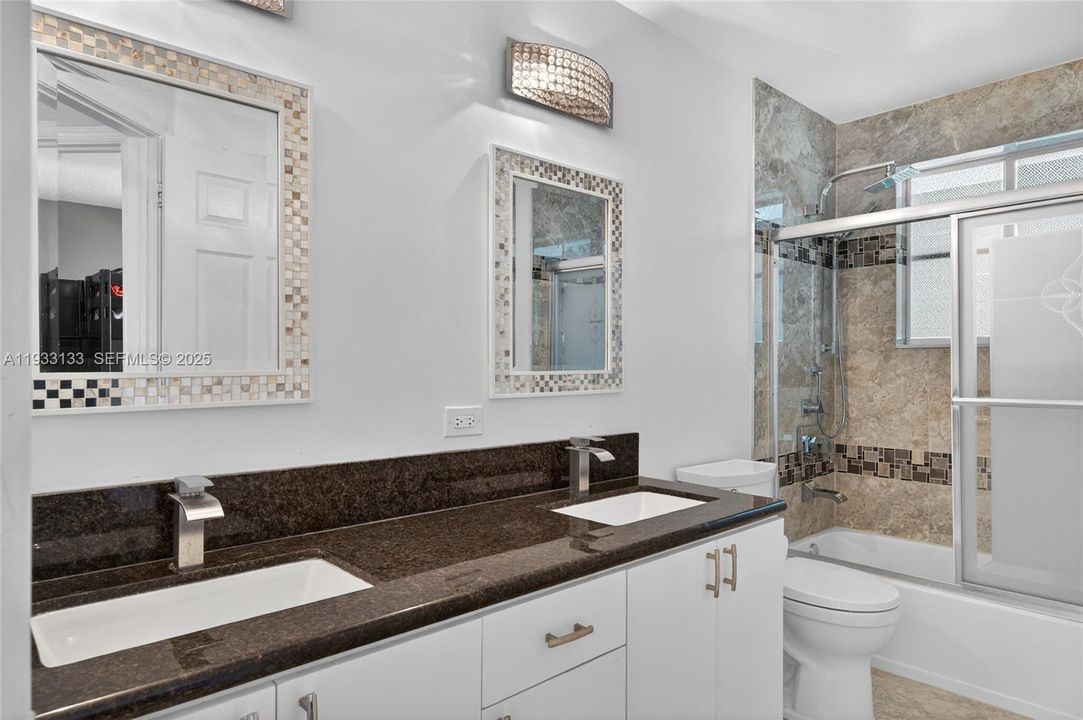 For Sale: $1,149,000 (5 beds, 3 baths, 3095 Square Feet)