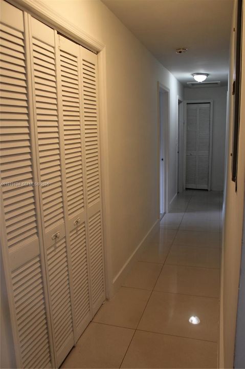 En Renta: $3,200 (4 camas, 2 baños, 1827 Pies cuadrados)