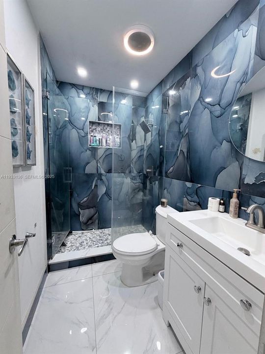 En Venta: $714,900 (0 camas, 0 baños, 1337 Pies cuadrados)