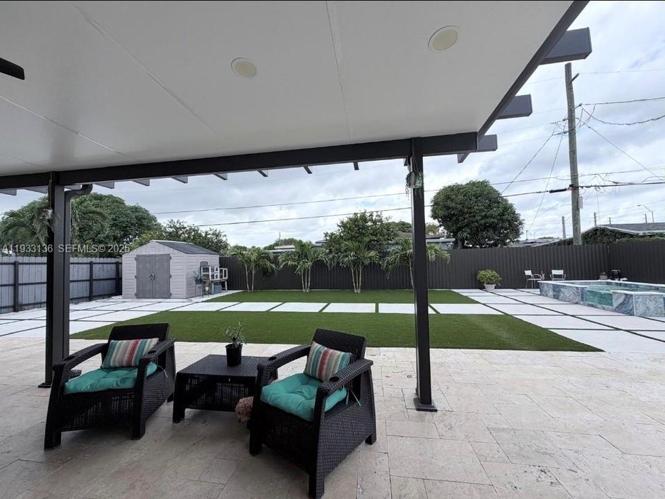 En Venta: $714,900 (0 camas, 0 baños, 1337 Pies cuadrados)