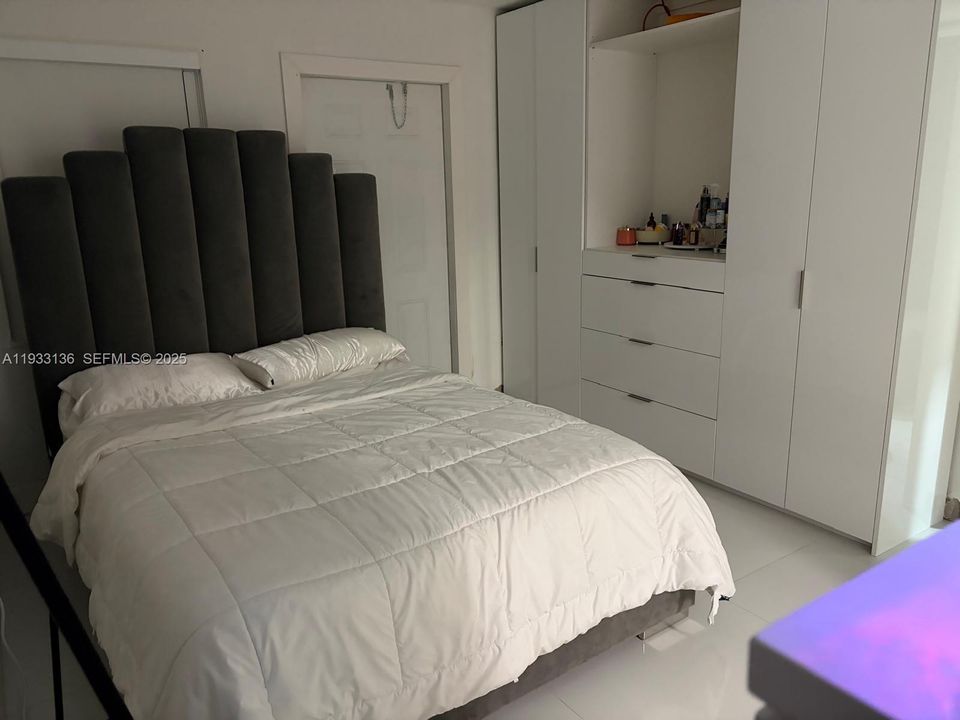 En Venta: $714,900 (0 camas, 0 baños, 1337 Pies cuadrados)