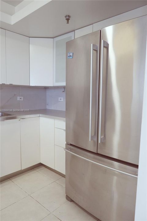 En Renta: $3,750 (3 camas, 3 baños, 1450 Pies cuadrados)