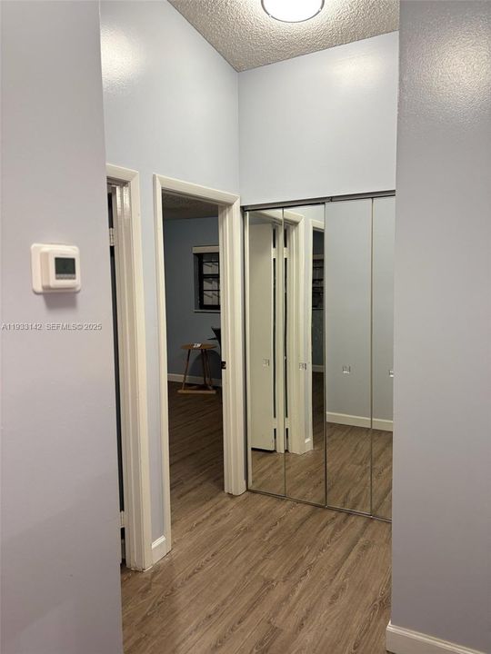 For Rent: $2,500 (4 beds, 2 baths, 1720 Square Feet)