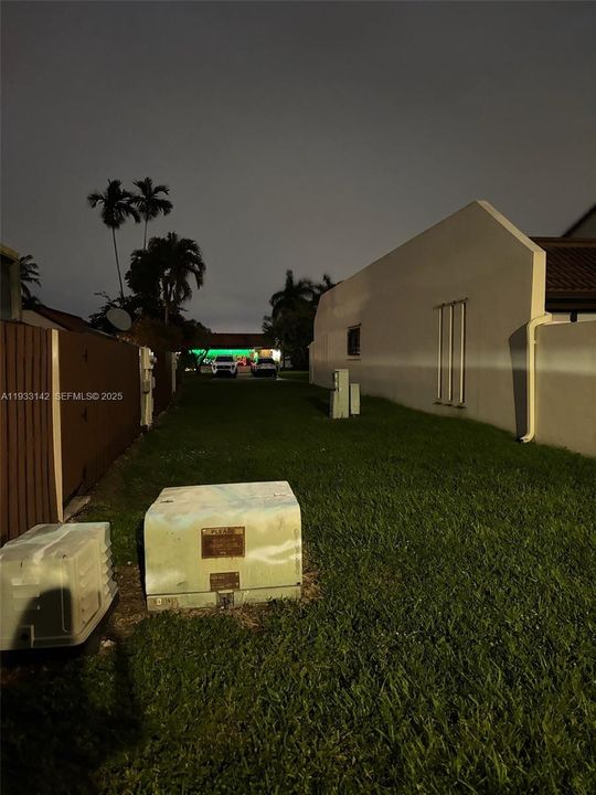 For Rent: $2,500 (4 beds, 2 baths, 1720 Square Feet)