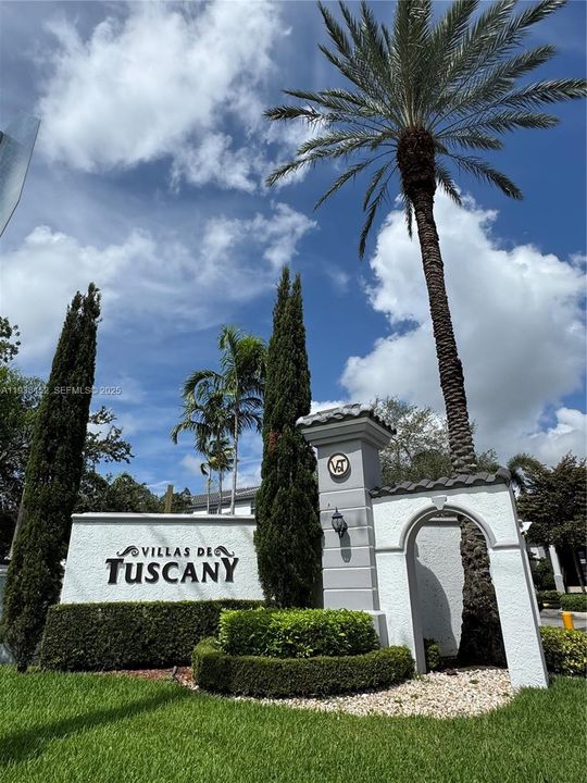 出租: $2,600 (3 贝兹, 3 浴室, 1409 平方英尺)