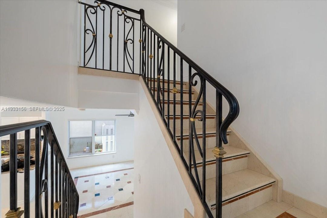 В аренду: $5,500 (4 спален, 2 ванн, 2150 Квадратных фут)