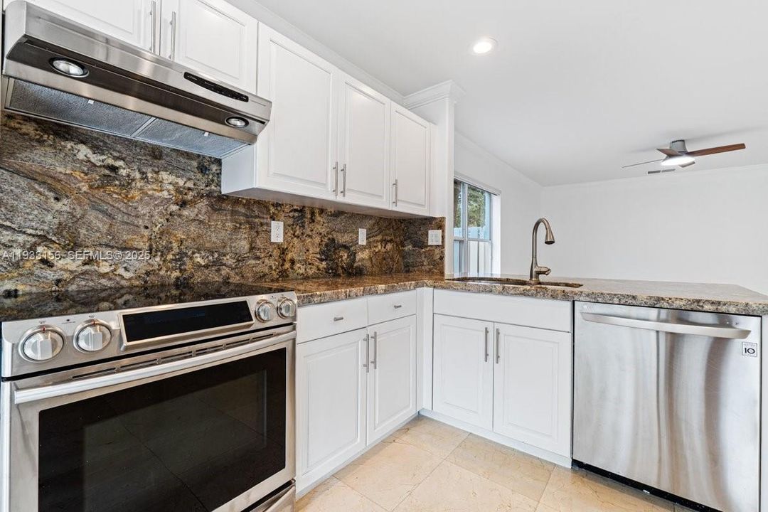 В аренду: $5,500 (4 спален, 2 ванн, 2150 Квадратных фут)