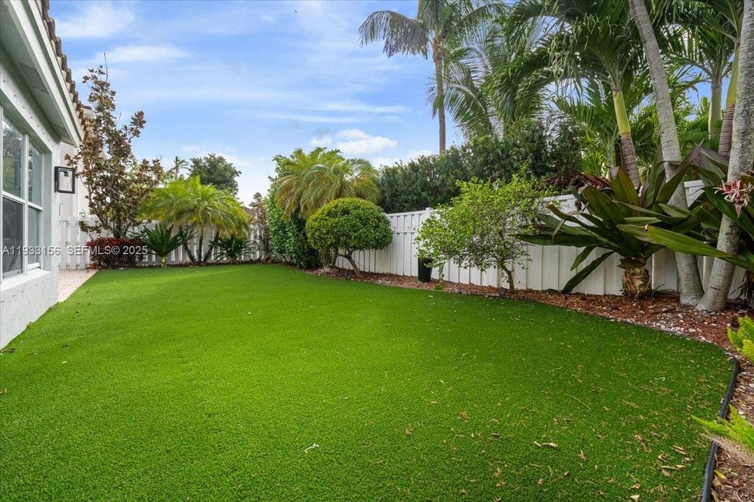 В аренду: $5,500 (4 спален, 2 ванн, 2150 Квадратных фут)