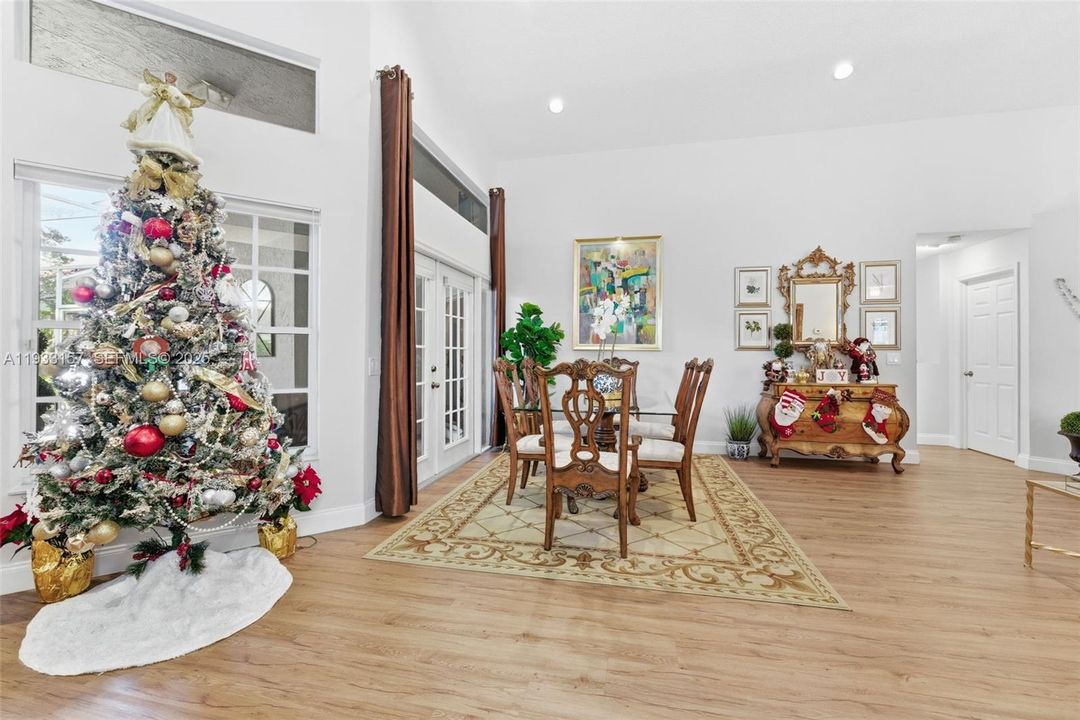 For Sale: $840,000 (4 beds, 2 baths, 2324 Square Feet)