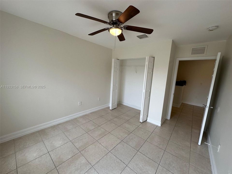 For Rent: $2,600 (3 beds, 2 baths, 1520 Square Feet)