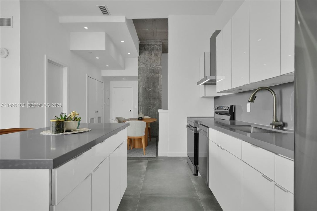 На продажу: $750,000 (1 спален, 1 ванн, 972 Квадратных фут)