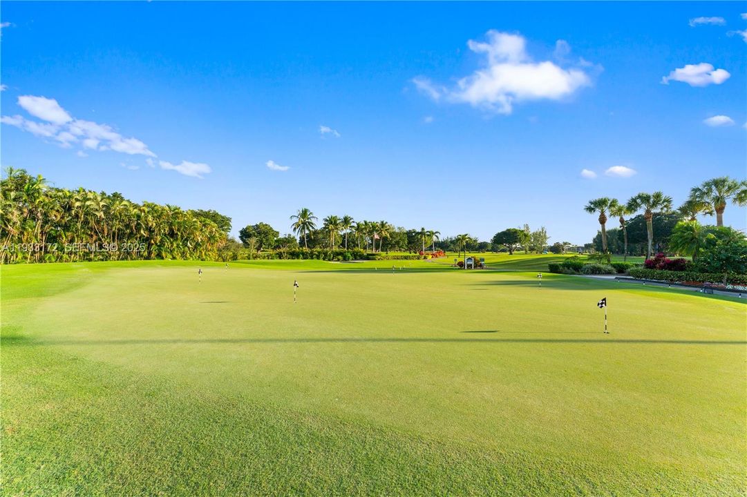 For Sale: $130,000 (2 beds, 2 baths, 1170 Square Feet)