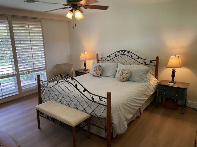 На продажу: $1,375,000 (4 спален, 2 ванн, 2596 Квадратных фут)