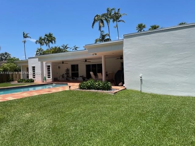 На продажу: $1,375,000 (4 спален, 2 ванн, 2596 Квадратных фут)