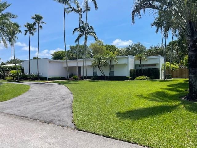 На продажу: $1,375,000 (4 спален, 2 ванн, 2596 Квадратных фут)