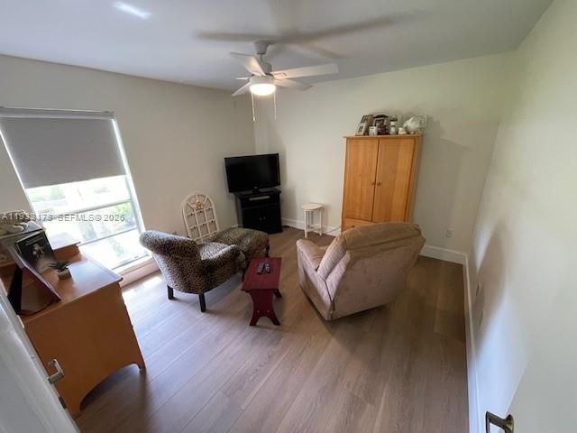 На продажу: $1,375,000 (4 спален, 2 ванн, 2596 Квадратных фут)