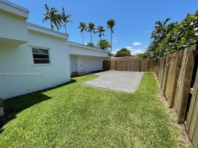 На продажу: $1,375,000 (4 спален, 2 ванн, 2596 Квадратных фут)