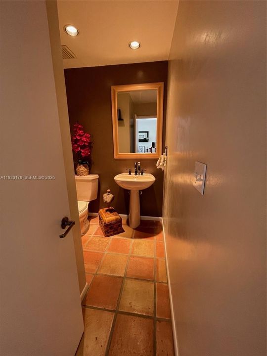 For Sale: $1,219,000 (4 beds, 2 baths, 2596 Square Feet)
