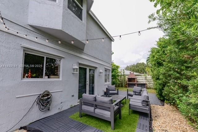 En Renta: $3,800 (4 camas, 3 baños, 2187 Pies cuadrados)