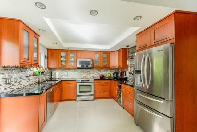 En Renta: $3,800 (4 camas, 3 baños, 2187 Pies cuadrados)