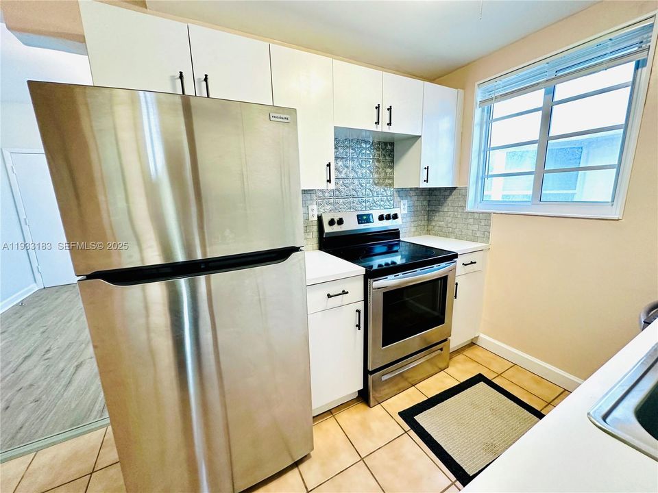 出租: $2,250 (1 贝兹, 1 浴室, 510 平方英尺)