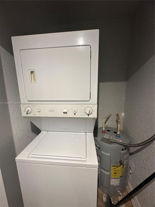 En Renta: $1,850 (2 camas, 1 baños, 1981 Pies cuadrados)