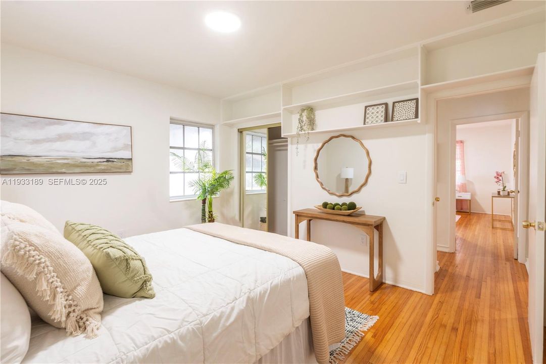 For Sale: $799,000 (3 beds, 2 baths, 1624 Square Feet)