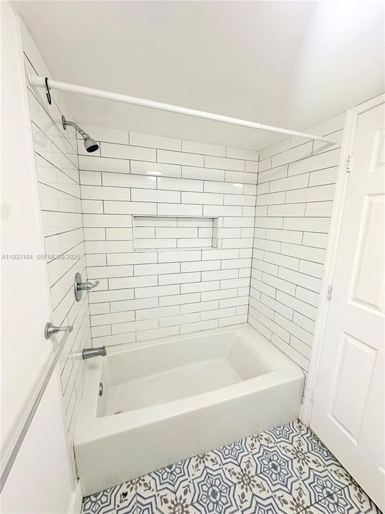 For Rent: $1,700 (1 beds, 1 baths, 0 Square Feet)